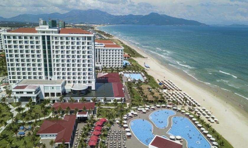 Swandor Cam Ranh Hotels & Resorts